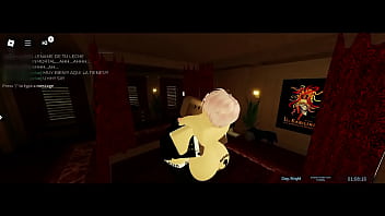 Vampiro se folla culona pelirosada