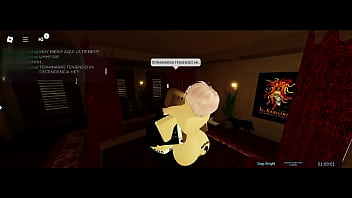 Vampiro se folla culona pelirosada