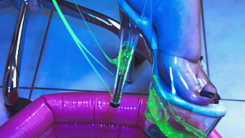 Enjoy my slime sticky feet