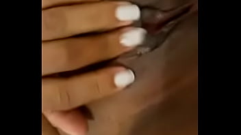 Calentando Motores thumbnail