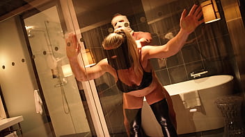 Anonymous tinder date rough milf fuck with masks and thick pawg pussy