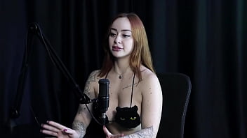 Menage feminino é seu fetiche teve múltiplos orgasmos pediram pra chupar o pé e sobre seus planos para o futuro thaisa redvelvet watch sheer red