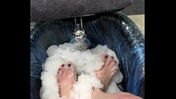 My everyday life has been kicking my fucking ass the past few weeks let’s all fucking remember social media is not fuc