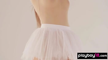 Glamorous all natural european cougar reveals all her little secrets