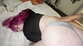 Stretching slut wife out before cumming on milfs face p2