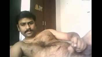 Kumar shows cock