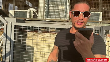 Falando no telefone com minha esposa enquanto como a buceta da amiga dela sonho de corno novinhos da império