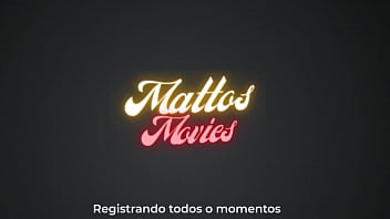 Colchão no chão e engole minha porra putinha por trás das cenas Colchão no chão e engole minha porra putinha por trás das cenas