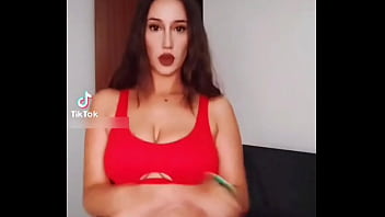 Te Vas A Correr Viendo A Esta Tetona thumbnail