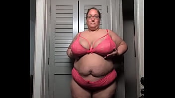 Apparently this didn't post yesterday so here's a late hump day post it's ok cause thunderstorms are coming tonight and