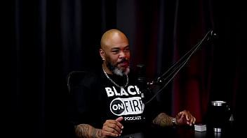 Seu primeiro atendimento foi em uma festa quer terminar a faculdade as meninas ficam por dinheiro e o vazio por dentro victoria rubro watch sheer red