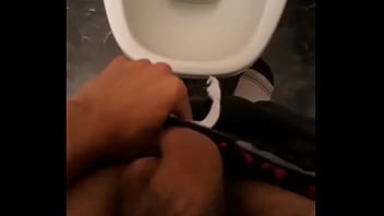 Desenfundo en el baño