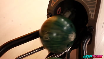 Francesa buscando pollas en la bolera