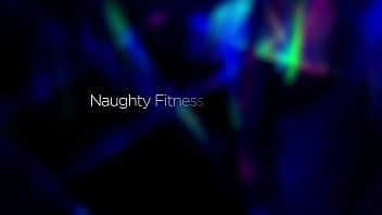 Fit redhead milf hard fuck ending with huge facial luci power