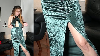 Allidoll tries on and models a few outfits