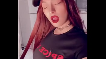 Hey bon début de semaine à tous écrivez moi j’ai envie d’apprendre