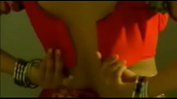 Changing blouse n huge cleavage kathara
