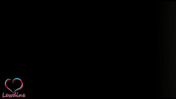 Shower fun with lewdine getting out of hand