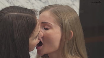 Matty and fibi sensual tribbing