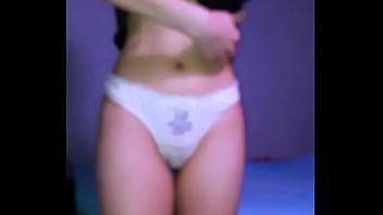 Bonneyuwu 7 23 masturbacion dildo arriba de la cama