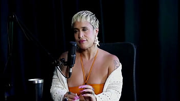 Seu forte é exibição se sente autêntica tem falta das preliminares não sai com homens sem planos e quando beijou mulheres just joana watch sheer red