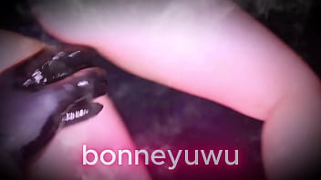 Bonneyuwu 16 54 turra va a que le hagan masajes y la masturban por puta