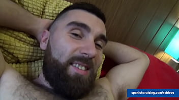 Machos Maduros Siendo Chupados thumbnail