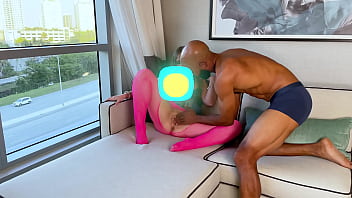 Hotel hookup natalia queen