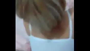 Tremenda nalgona siente mí verga