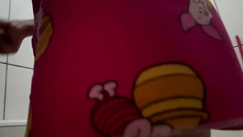 He ate his neighbor outdoors and left her pussy full of milk