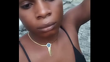 Entertaining the men in my compound with my curvy body who can be this generous