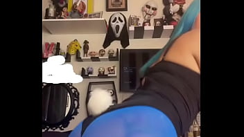 Caliente perra te pondra la verga dura