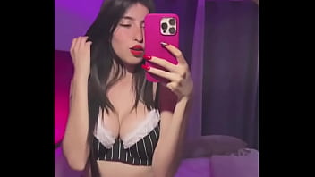 Me gustan duras así como la tuya se pone después de tomarte una pastillita dorada piénsame mientras escuchamos juntos