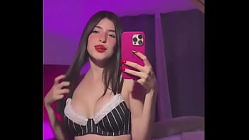 Me gustan duras así como la tuya se pone después de tomarte una pastillita dorada piénsame mientras escuchamos juntos