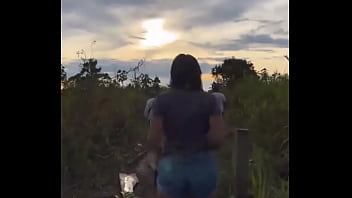 Paseo De Merly Por La Selva Por Sus 18 Años thumbnail