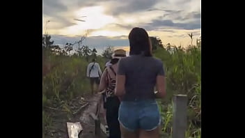 Paseo De Merly Por La Selva Por Sus 18 Años thumbnail