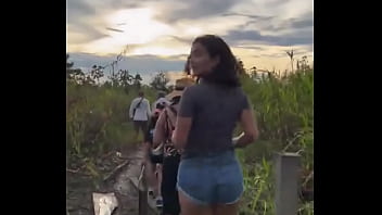 Paseo de merly por la selva por sus 18 años