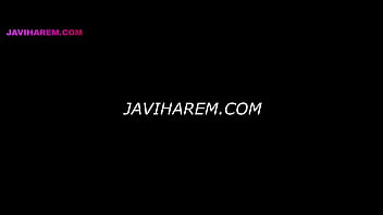 Novinha com peitões faz uma putaria legendado