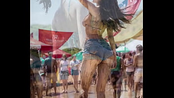 Ai beauty mudfest girl