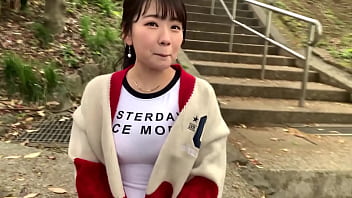 悪いと思いつつも彼氏の前で美男チ○ポに大興奮イキまくり！！→男優彼氏本領発揮で仲直り本格派セックス！！