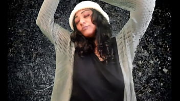 Four grunge chicks dance and suck cock