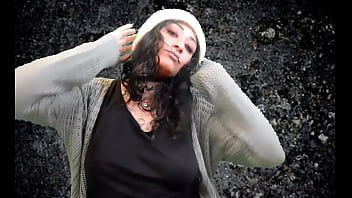 Four grunge chicks dance and suck cock