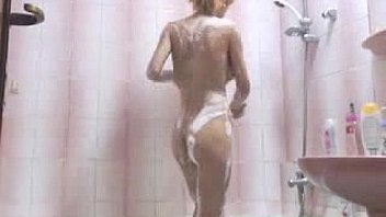 Busty amateur teen webcam shower show