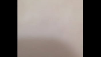 Dany poniendose pantimedias