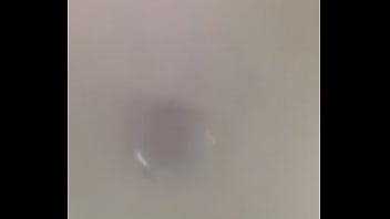 Dany poniendose pantimedias