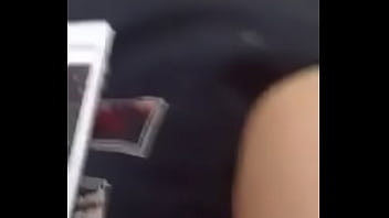 Dany poniendose pantimedias