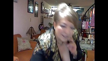 Pantyhose black and golden coat