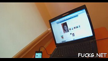 Guy in spy glasses bangs a gal