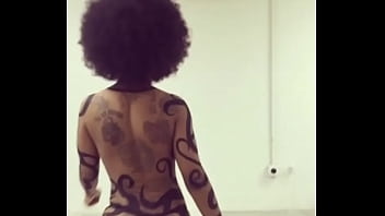 A little dance for you guys