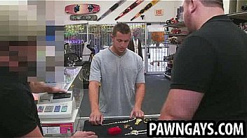 Stud Trying To Sell Some Jewelry To The Pawn Shop thumbnail